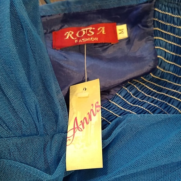 Beautiful Blue 'Alice in Wonderland' dress - Picture 4 of 4